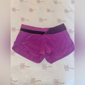 Lululemon Speed Up Short 2.5” Size 8 Bright Purple